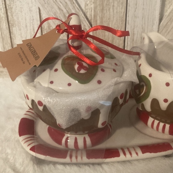 Blue Sky Gingerbread Cream & Sugar Set - Picture 5 of 9